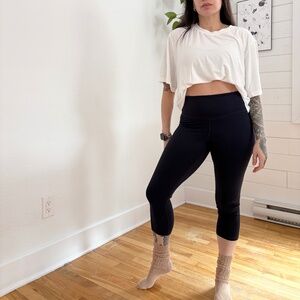 Quince power up high rise training leggings